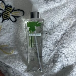 Bath & body works - white citrus